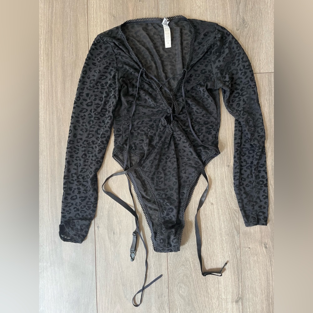 Race Black Leopard Print Bodysuit